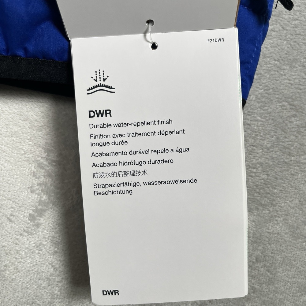 NWT The North Face Boys Reversible Shasta Full Zip Youth Jacket TNF Blue M 10 - Picture 4 of 11